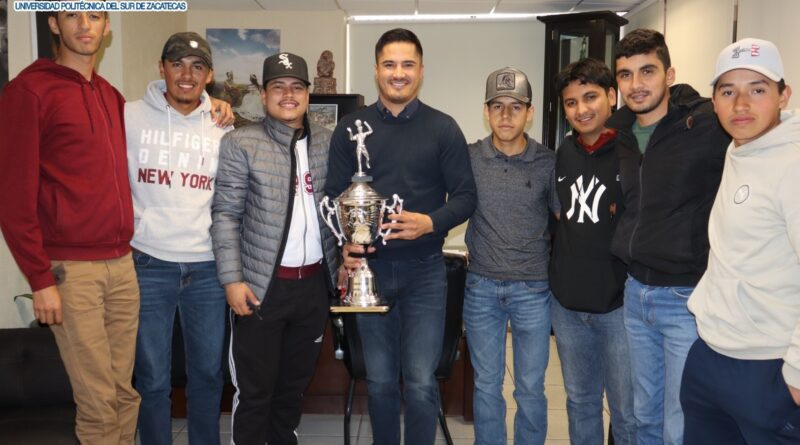 Éxito para “La Politécnica”: 3er Lugar en el Torneo de Futbolito “La Mezquitera” de Jalpa